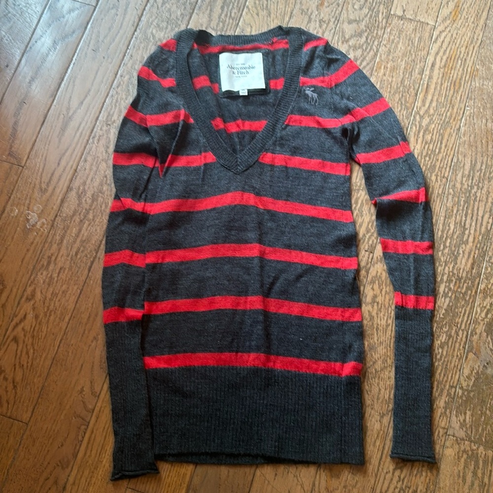 Abercrombie and Fitch Sweater